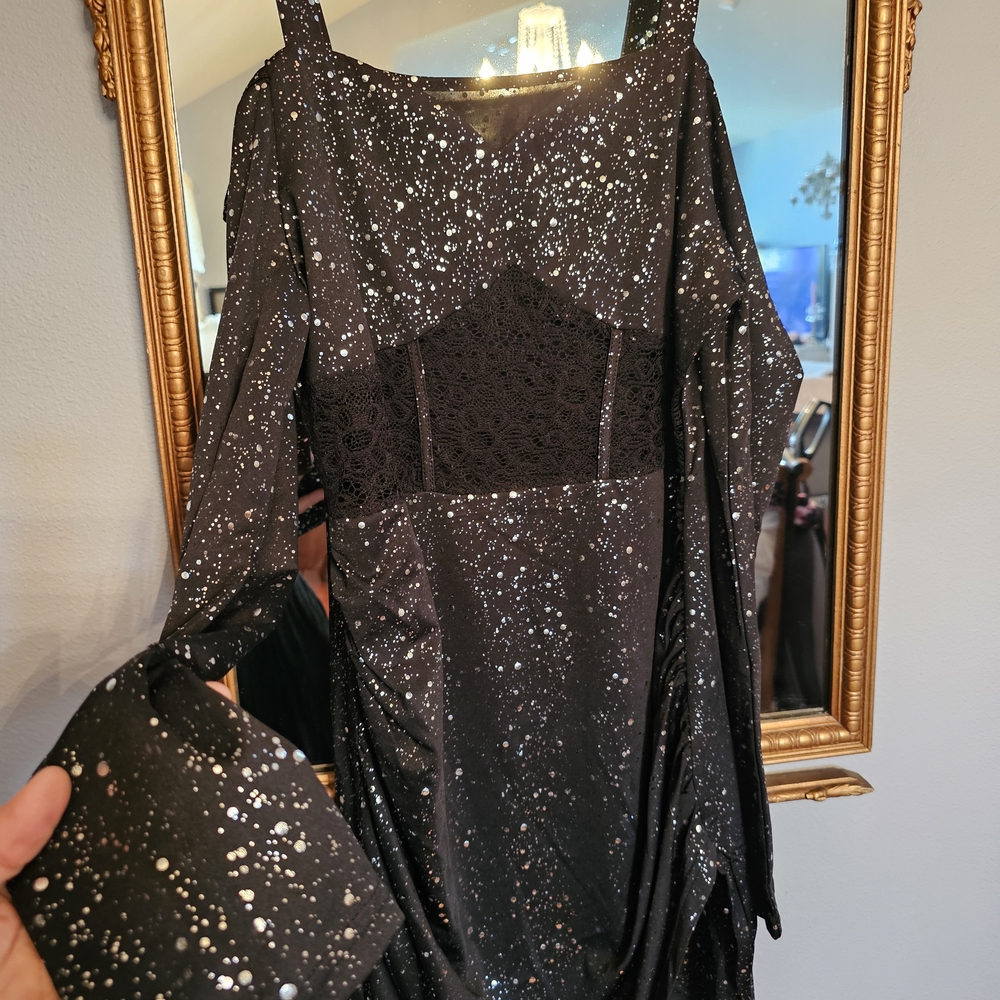 SHEIN Black Long Sleeve Dress with Silver Accents. L 95% polyester % Elastane